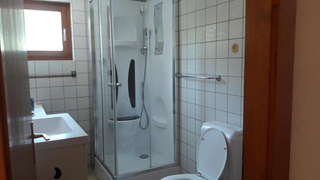 Studio Le Plan Clou Arbaz Extérieur photo